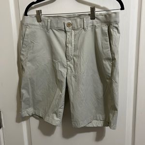 Mens Calvin Klein khaki shorts sz 33w